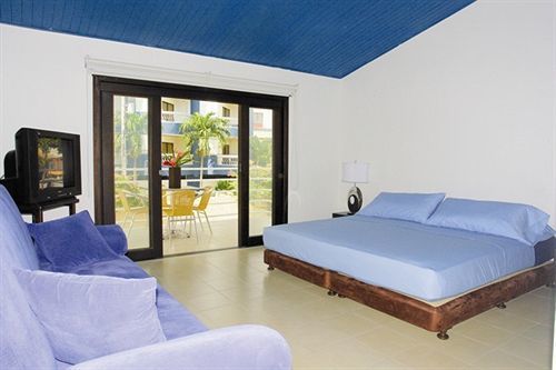 Villa Santorini *
