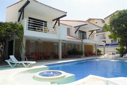 Villa Santorini *